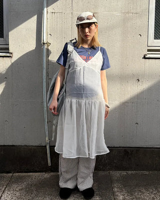 Bus lettering half-sleeve T-shirt