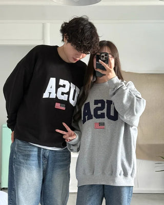 (Unisex) USA Embroidered Sweatshirt