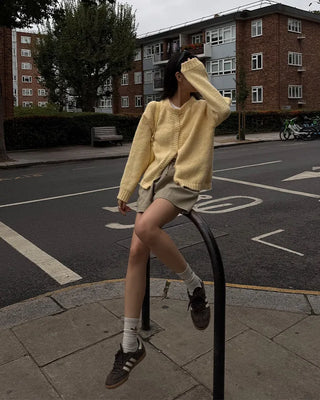 Two-line track elastic waist shorts