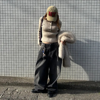 One-tuck wide denim pants