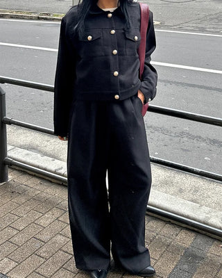Silver round button tweed jacket