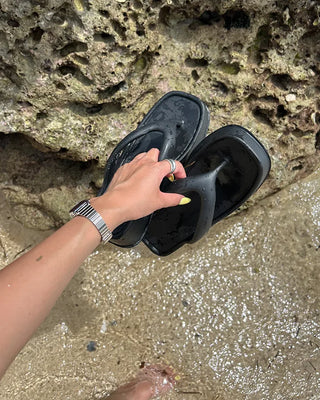 Bold high-soled thong sandals