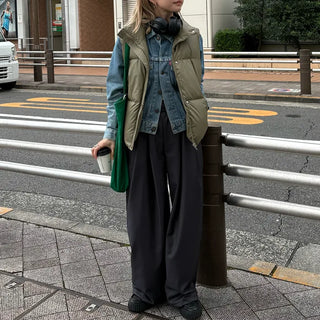 Wide-leg slacks