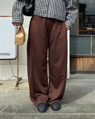 Elastic wide sweatpants