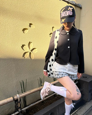 Flower Button Round Collar Jacket