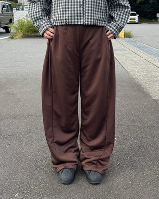 Elastic wide sweatpants