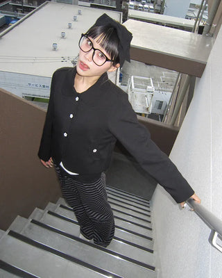 Flower Button Round Collar Jacket