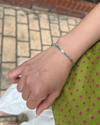 Colorful Point Bead Bracelet