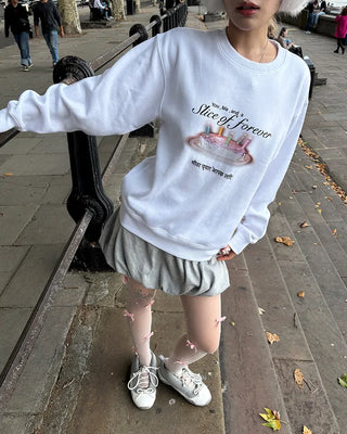 [1st Re-release] (ORIGINAL) Sweet Cake Brushed Fleece Sweatshirt