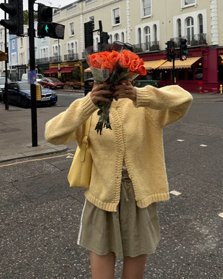 Two-line track elastic waist shorts