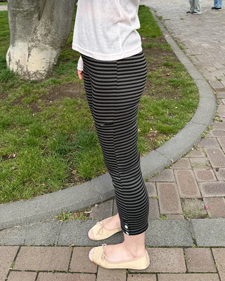 Elastic waistband button detail leggings pants
