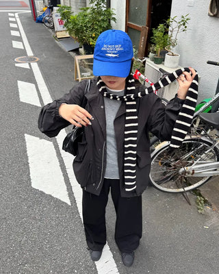 Border pattern scarf