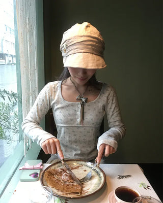 Henry Scooped Neck Flower Thermal Long T-Shirt