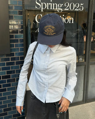 Round hem cropped slim striped shirt