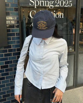 Round hem cropped slim striped shirt