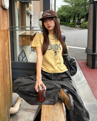LOOK Vintage Lettering Slim Half T-Shirt