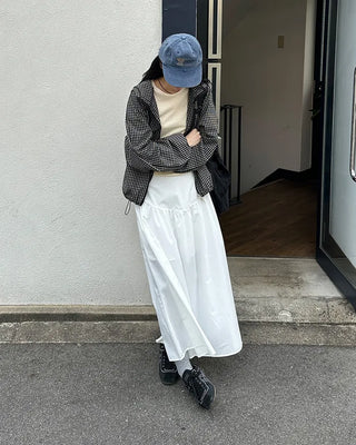 V-neck shirred long skirt