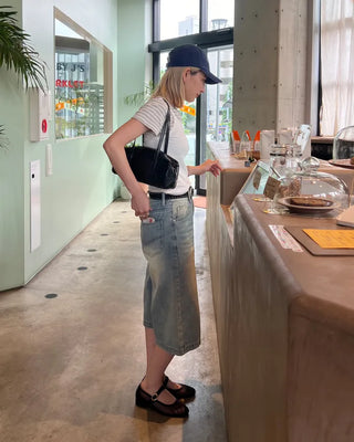 High-waisted flared Bermuda denim pants