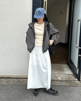 V-neck shirred long skirt