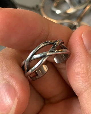 Point Open Ring