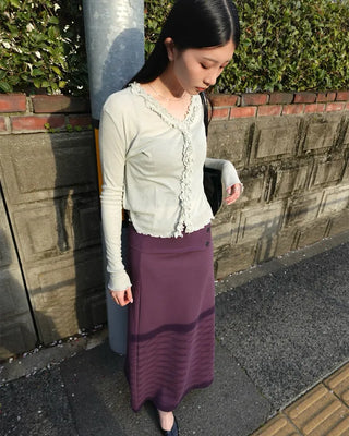 Button-detail long skirt