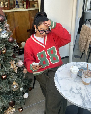 88 V-neck bicolor knit
