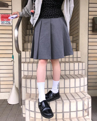 Pleated medium skirt