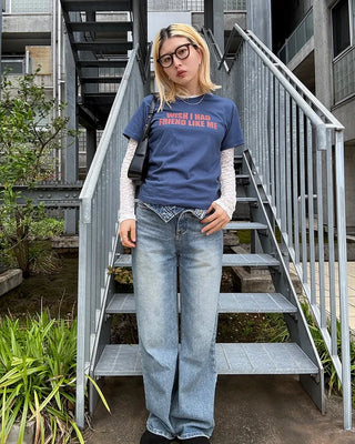 Bus lettering half-sleeve T-shirt