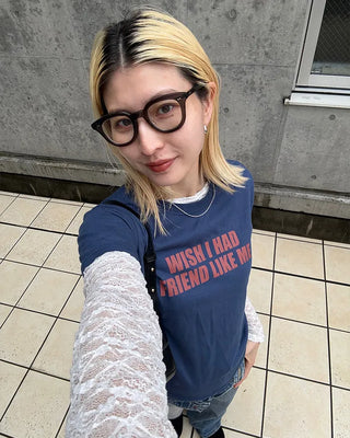 Bus lettering half-sleeve T-shirt