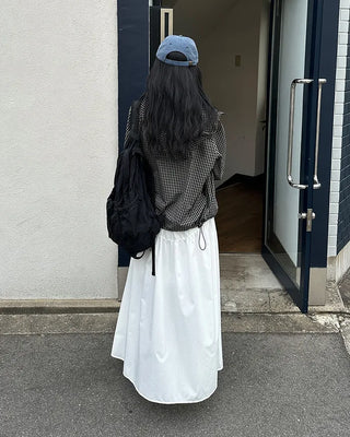 V-neck shirred long skirt