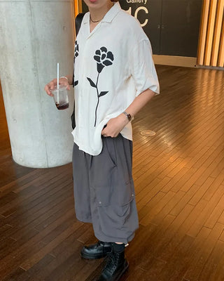 (Unisex) Cargo Bermuda Shorts with Elastic Waistband
