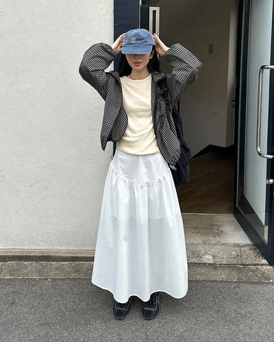 V-neck shirred long skirt