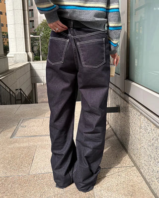 Flap Stitch Point Rigid Denim Pants