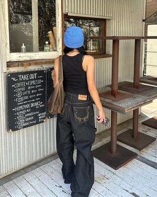 Back pocket stitch wide rigid denim pants