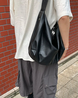 Big shoulder bag