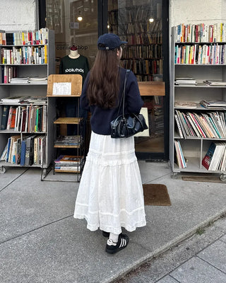Frilled long skirt