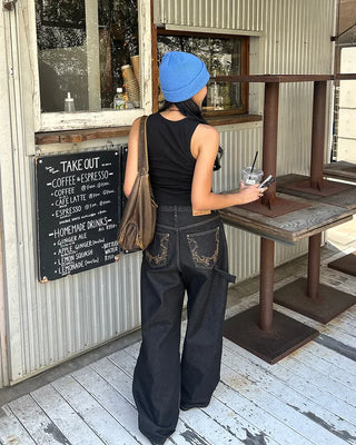 Back pocket stitch wide rigid denim pants