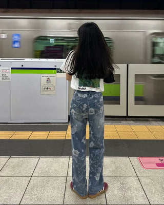 Flower pattern denim pants