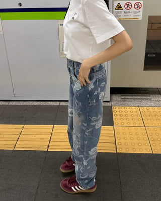 Flower pattern denim pants