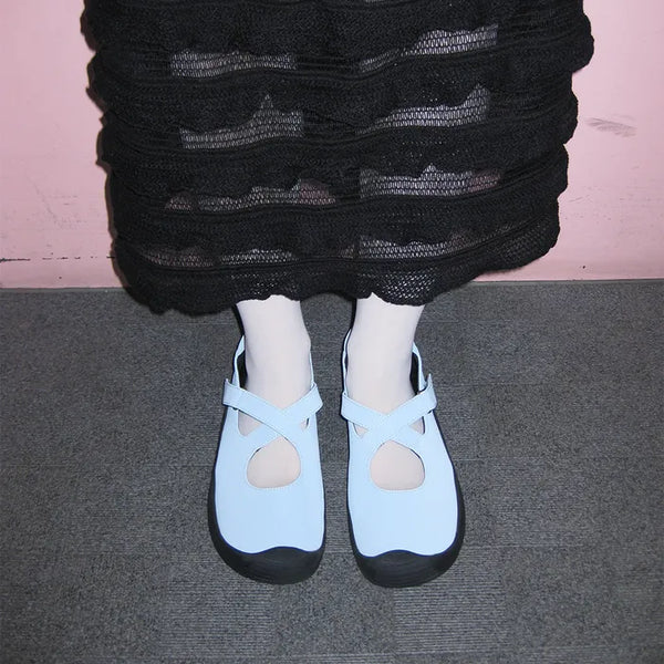 Round cross strap loafers