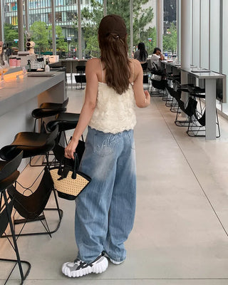 Flower sleeveless blouse