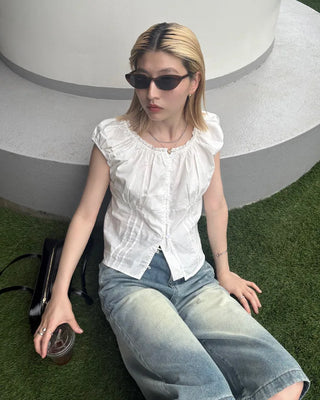 2-Way Gathered Elastic Lace Neck Button Blouse