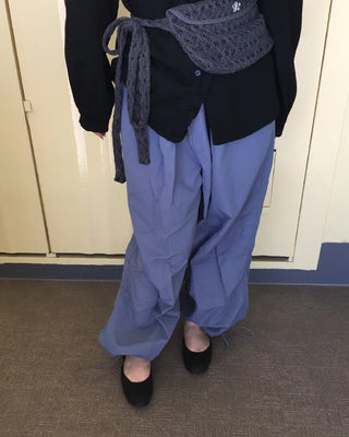 (Unisex) Black Button Elastic Waist Parachute Pants