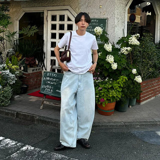 Casual plain short-sleeved T-shirt
