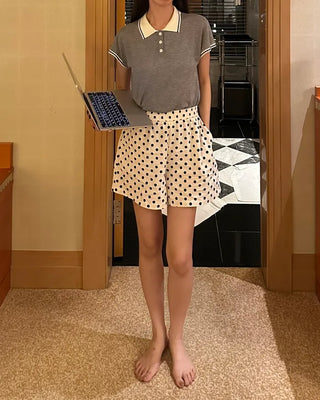 Patterned elastic waist shorts