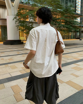 (Unisex) Cargo Bermuda Shorts with Elastic Waistband