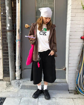 (ORIGINAL) Lucky Glow Clover T-Shirt