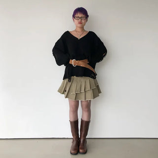 Wide suede point belt