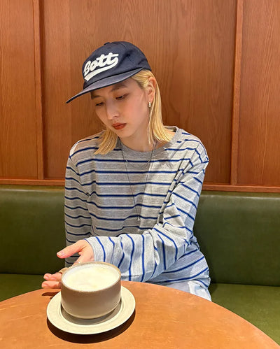 Double-border long-sleeve T-shirt