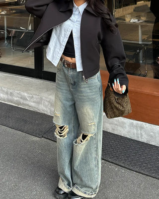 Round hem cropped slim striped shirt
